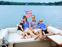 Family-Boat.png